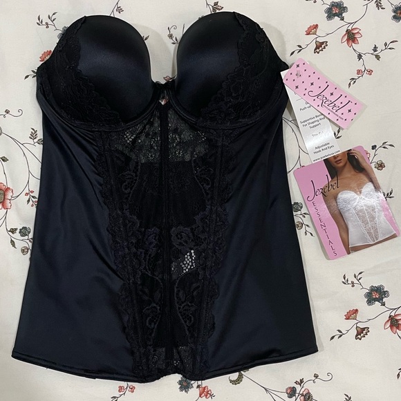 Jezebel Caress Too Bustier/Corset & Garter Belt Set - Picture 4 of 14